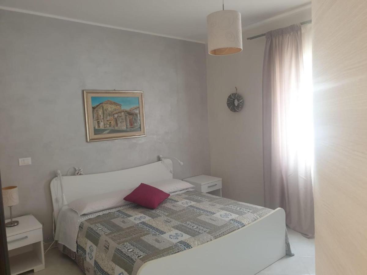 Pizzo Beach Club. One Bedroom Apt 13G Екстер'єр фото