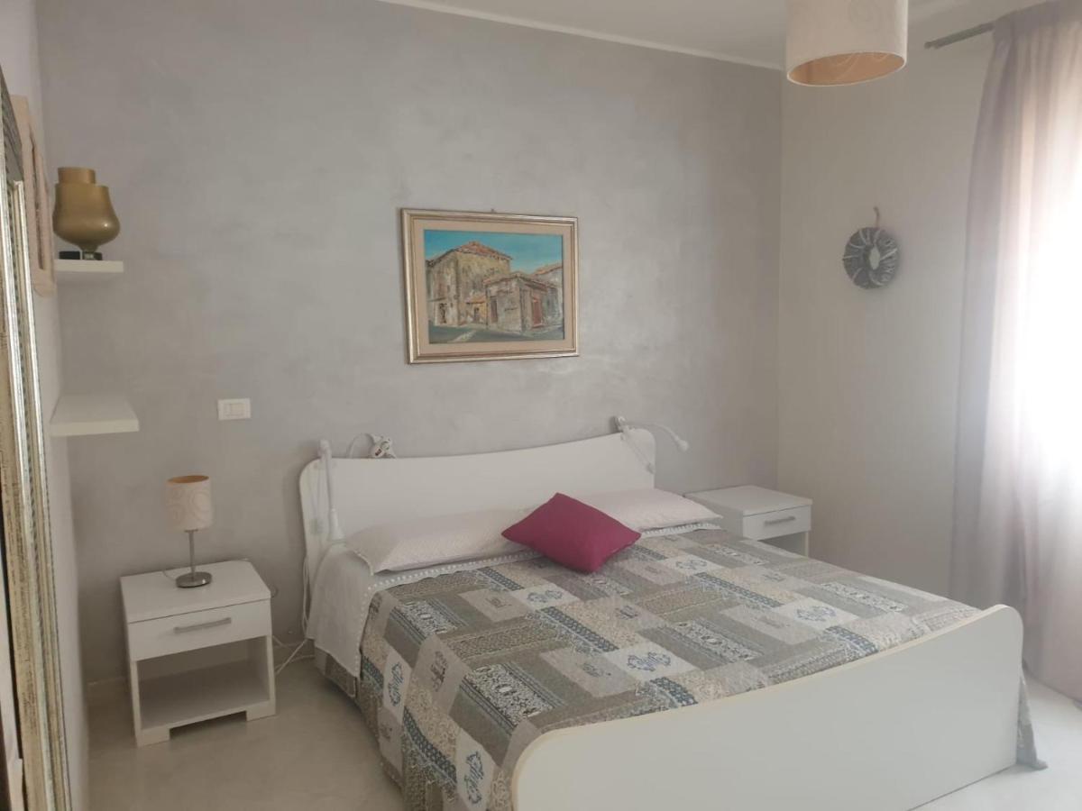 Pizzo Beach Club. One Bedroom Apt 13G Екстер'єр фото